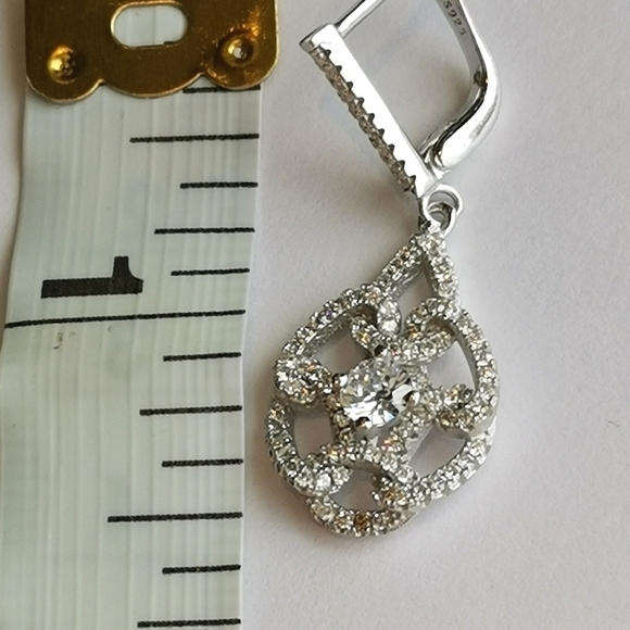 Sterling silver cz love knot dangle earrings lever back 🆕 - Picture 2 of 7